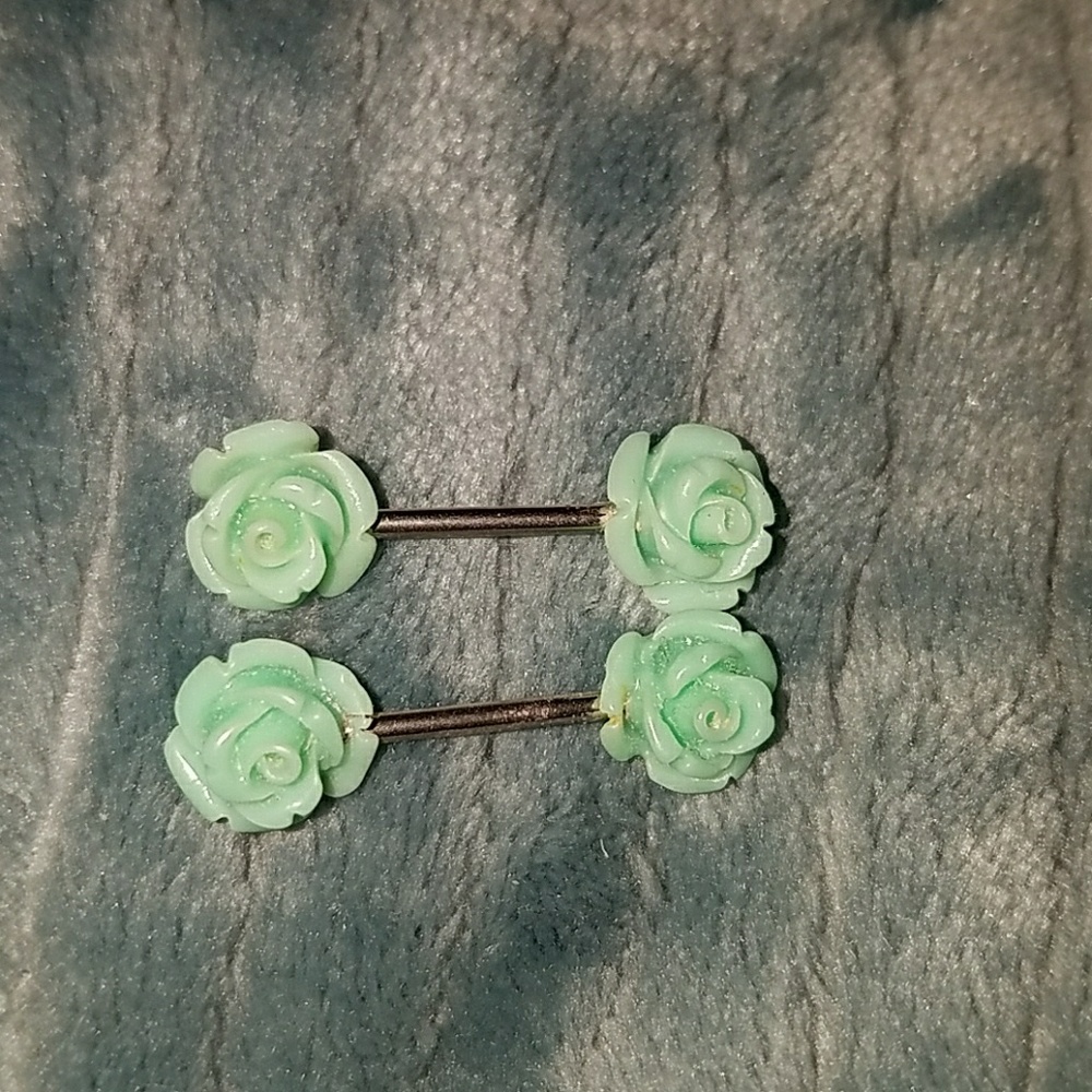 Blue rose nipple ring